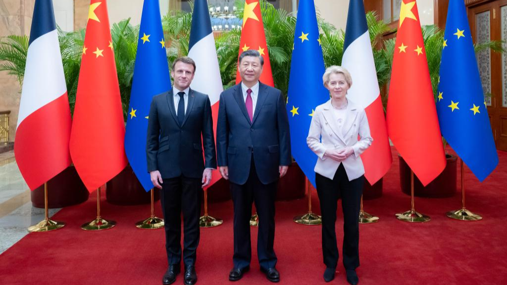 Relations Chine UE le président chinois tient une réunion trilatérale