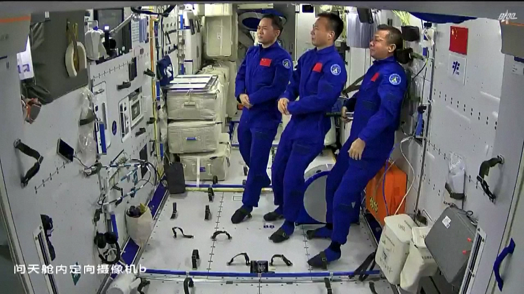 L équipage de Shenzhou 15 entre dans l histoire par un voyage de 6 mois