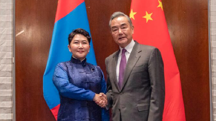 Chine Mongolie le chef de la diplomatie chinoise s engage à renforcer