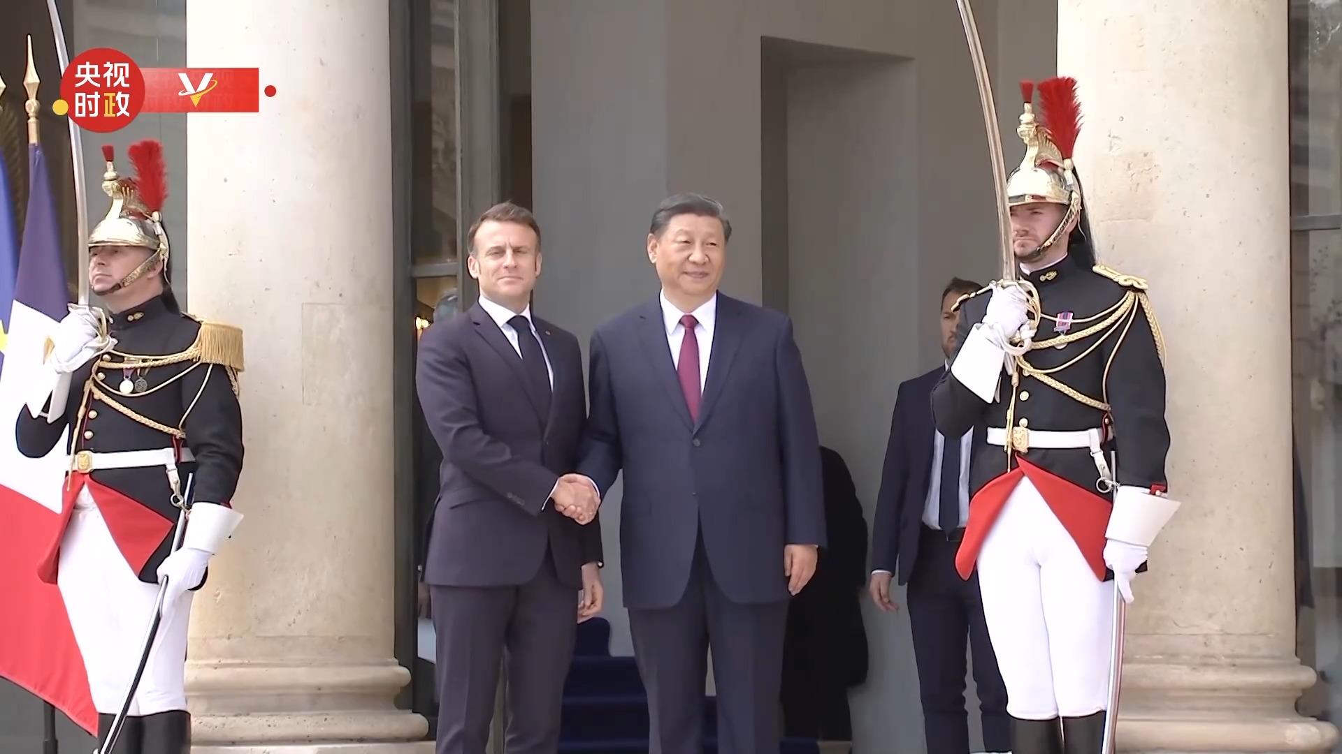 Le président Xi Jinping arrive à l'Élysée - CGTN