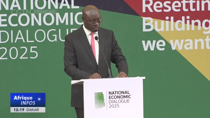 Le président ghanéen s'entretient avec des chefs d'entreprise sur la ...