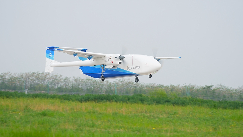L'Envol des Géants : La Chine Révolutionne le Transport Aérien avec ses Avions Cargo Sans Pilote